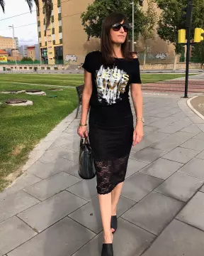 LolaHandjobs image 0